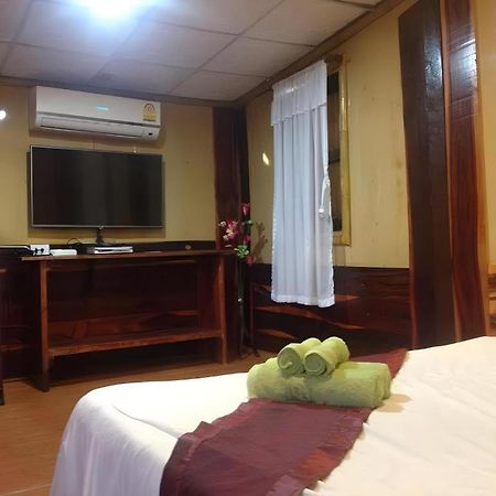 Jidapa Resort Phra Nakhon Si Ayutthaya Esterno foto