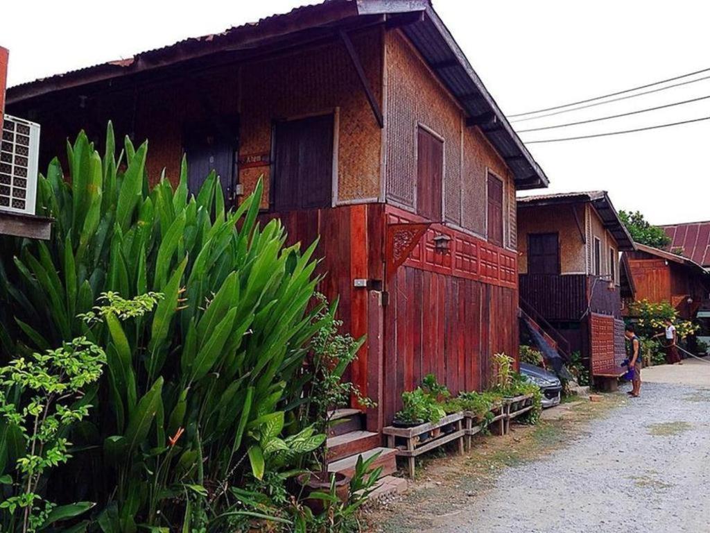 Jidapa Resort Phra Nakhon Si Ayutthaya Esterno foto