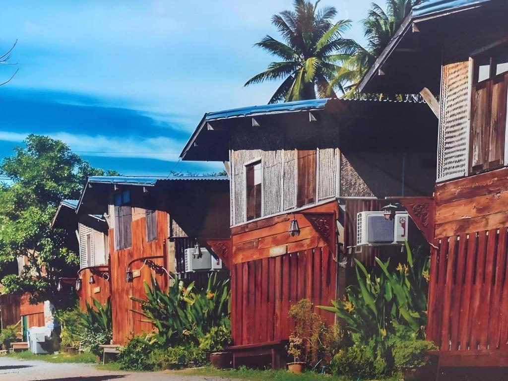 Jidapa Resort Phra Nakhon Si Ayutthaya Esterno foto