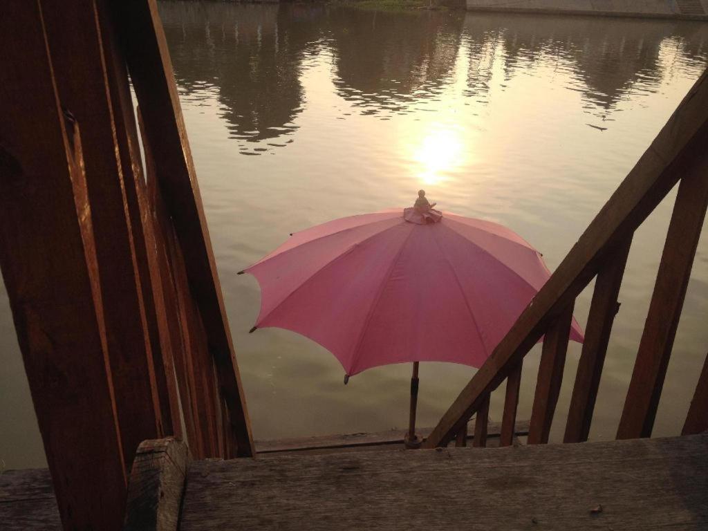 Jidapa Resort Phra Nakhon Si Ayutthaya Esterno foto