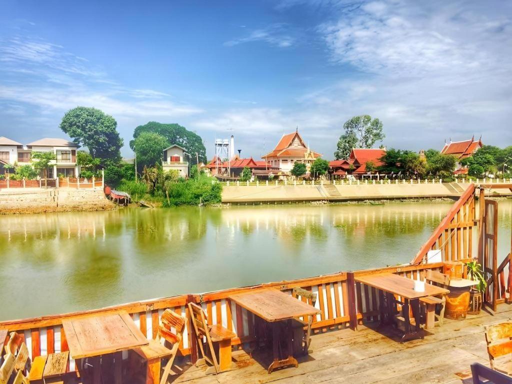 Jidapa Resort Phra Nakhon Si Ayutthaya Esterno foto