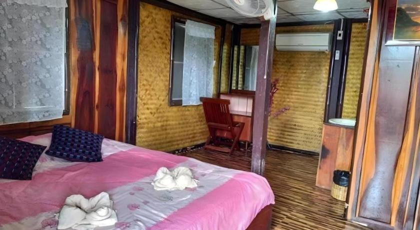 Jidapa Resort Phra Nakhon Si Ayutthaya Esterno foto